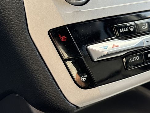 Used 2023 Ford Explorer XLT w/ Equipment Group 202A image 33