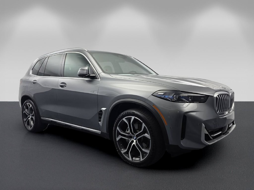Certified 2025 BMW X5 sDrive40i w/ Premium Package RWD image 1