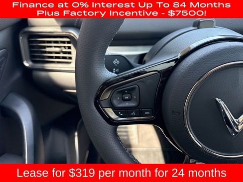 New 2025 VinFast VF 8 Plus image 18