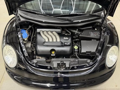 Used 2005 Volkswagen Beetle GLS FWD image 7