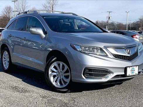 Used 2017 Acura RDX w/ Technology Package image 2