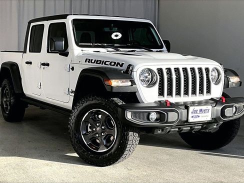 Used 2023 Jeep Gladiator Rubicon w/ Cold Weather Group image 34