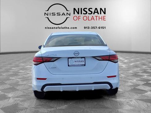 Used 2025 Nissan Sentra S image 26