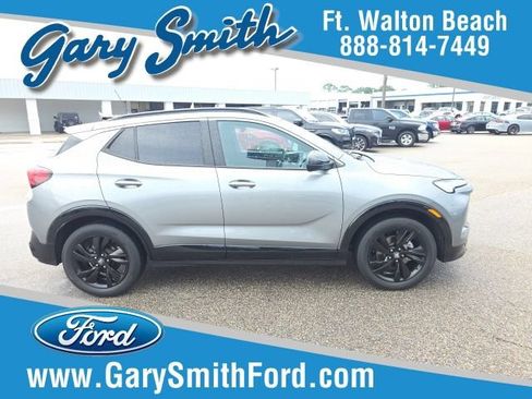 Used 2024 Buick Encore GX Sport Touring w/ Comfort Package FWD image 1