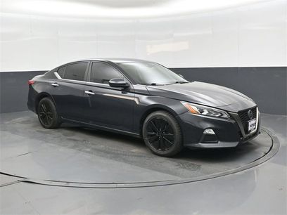 Used 2021 Nissan Altima 2.5 SV