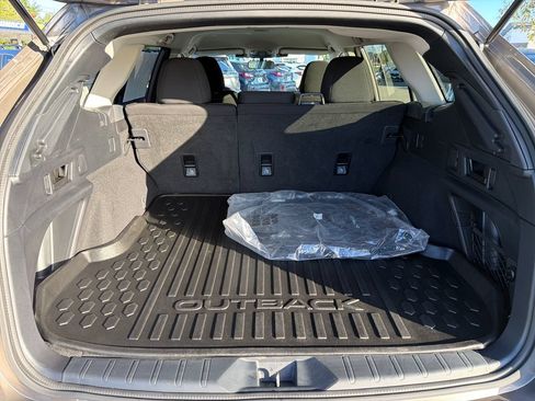 Certified 2024 Subaru Outback Premium AWD/4WD image 28