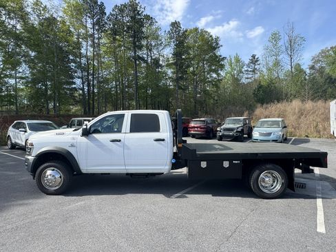 New 2026 RAM 5500 Tradesman w/ Chrome Appearance Group AWD/4WD image 8