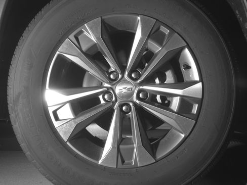 Used 2025 Chevrolet Equinox LT FWD image 13