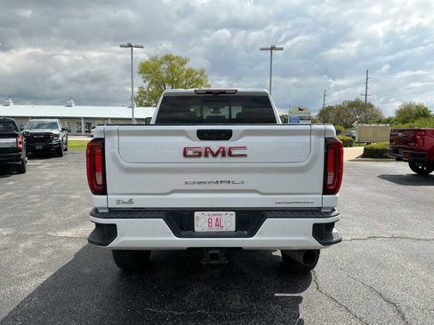 Used 2023 GMC Sierra 2500 Denali w/ Denali Ultimate Package AWD/4WD image 6