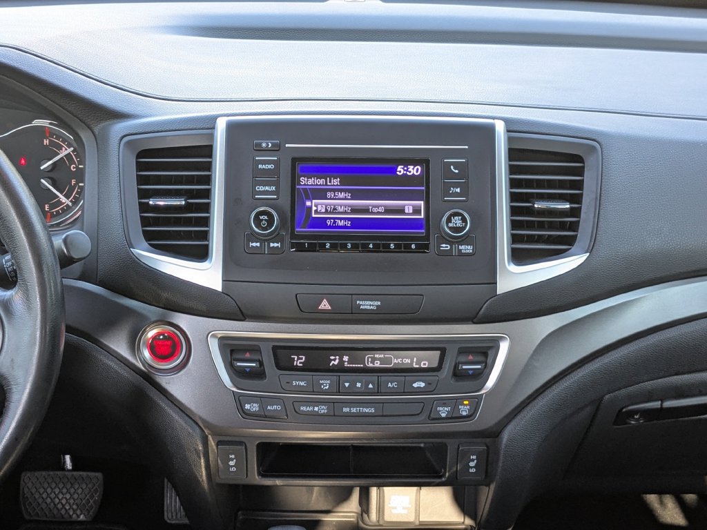Used 2017 Honda Ridgeline RTL image 16