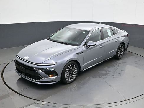 Certified 2025 Hyundai Sonata SEL image 13