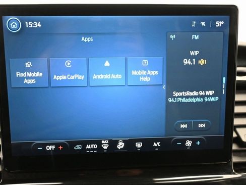 Used 2023 Ford Transit 350 XLT image 21