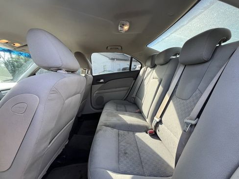 Used 2010 Ford Fusion SE image 17