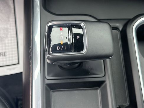 Certified 2023 GMC Sierra 1500 SLT w/ SLT Convenience Package image 15