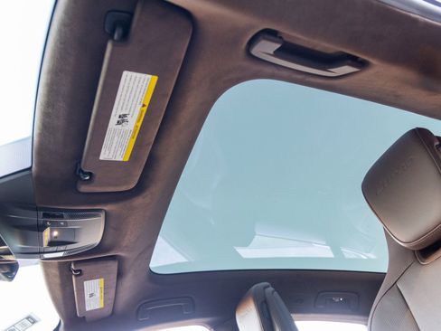 New 2026 Porsche Taycan Turbo image 27