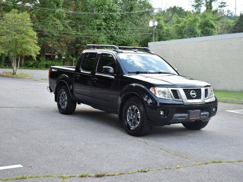 Used 2014 Nissan Frontier PRO-4X w/ Pro-4x Luxury Package AWD/4WD image 11