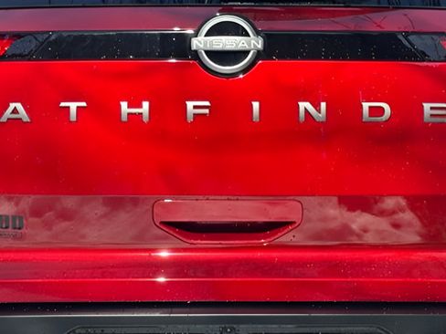 Certified 2026 Nissan Pathfinder SV AWD/4WD image 45