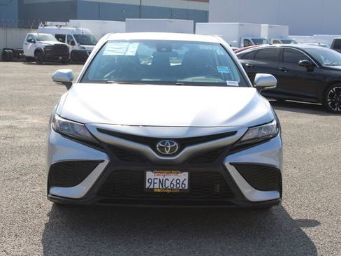 Used 2023 Toyota Camry SE w/ Protection Package (Q2) (TMS) image 2