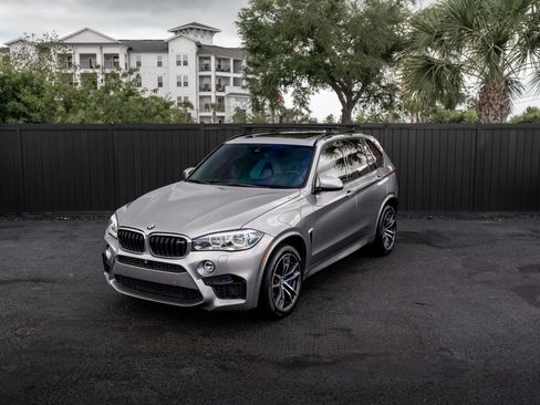 Used 2017 BMW X5 M AWD/4WD image 31