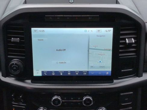 Certified 2022 Ford F150 Platinum w/ Equipment Group 701A High image 19