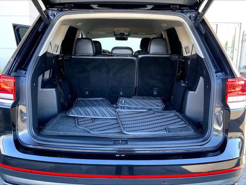 Used 2024 Volkswagen Atlas SE image 34