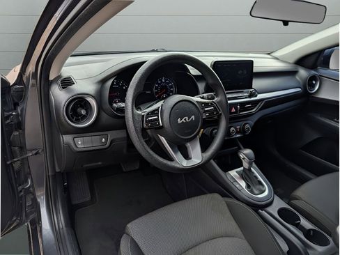 Used 2024 Kia Forte LX image 15