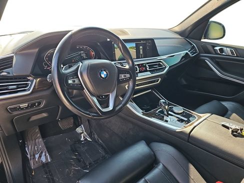 Used 2022 BMW X5 xDrive40i w/ Premium Package AWD/4WD image 16