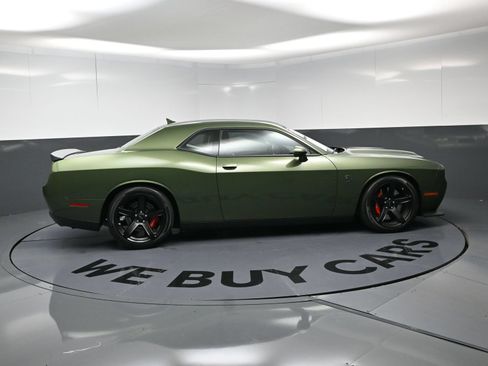 Used 2022 Dodge Challenger SRT Hellcat Redeye RWD image 10