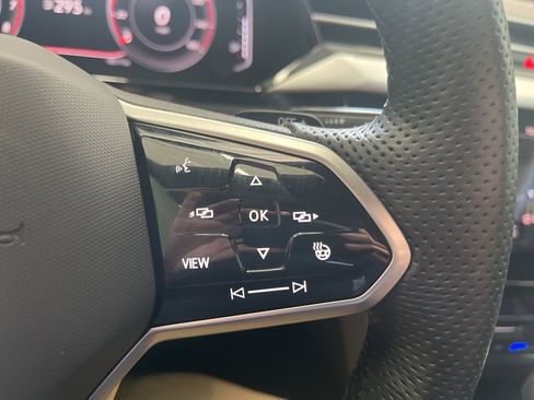 Used 2023 Volkswagen Arteon SEL image 23