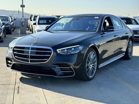 Used 2024 Mercedes-Benz S 580 4MATIC Sedan image 6