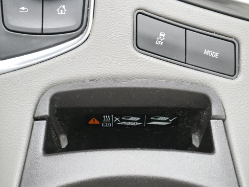 Certified 2022 Cadillac XT6 Premium Luxury w/ Technology Package image 24