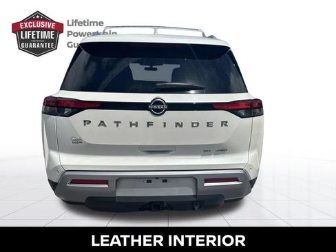 Certified 2024 Nissan Pathfinder SL AWD/4WD image 5