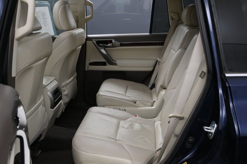 Used 2018 Lexus GX 460 Premium AWD/4WD image 30