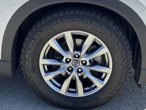 Used 2018 MAZDA CX-9 Touring w/ Touring Premium Package image 21