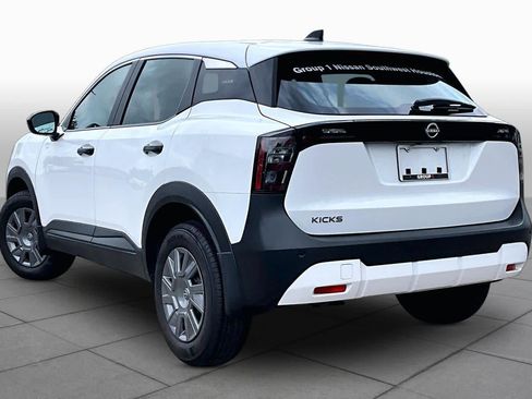 Used 2026 Nissan Kicks S FWD image 11