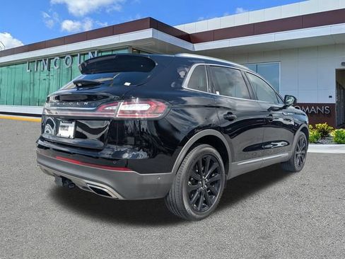 Certified 2022 Lincoln Nautilus Reserve w/ Equipment Group 202A AWD/4WD image 3