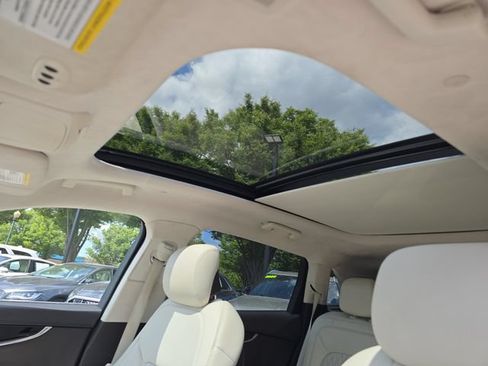 Used 2023 Lincoln Nautilus Black Label AWD/4WD image 6