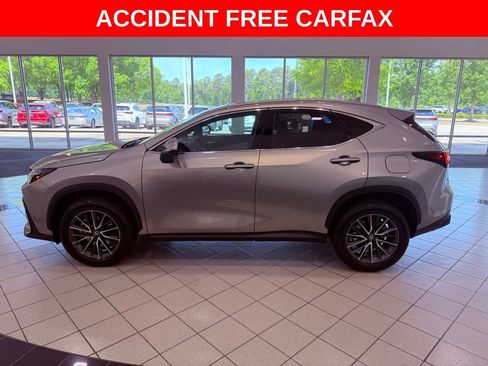 Used 2024 Lexus NX 250 FWD image 4