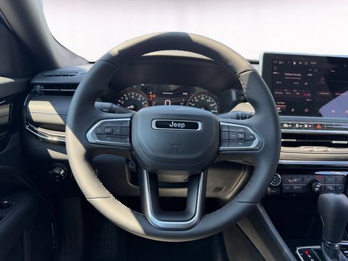 New 2026 Jeep Compass Latitude AWD/4WD image 12