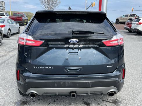 Used 2022 Ford Edge Titanium w/ Class II Trailer Tow Package AWD/4WD image 4