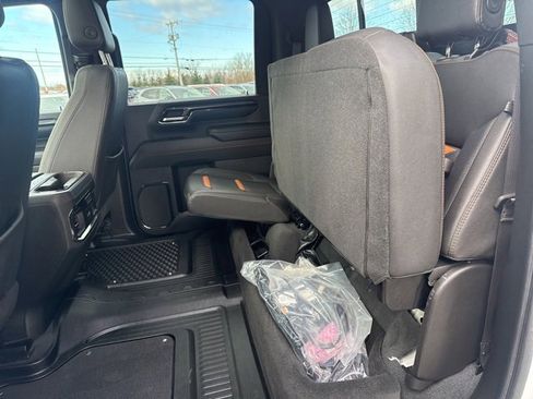Certified 2024 GMC Sierra 2500 AT4 w/ AT4 Premium Plus Package image 35