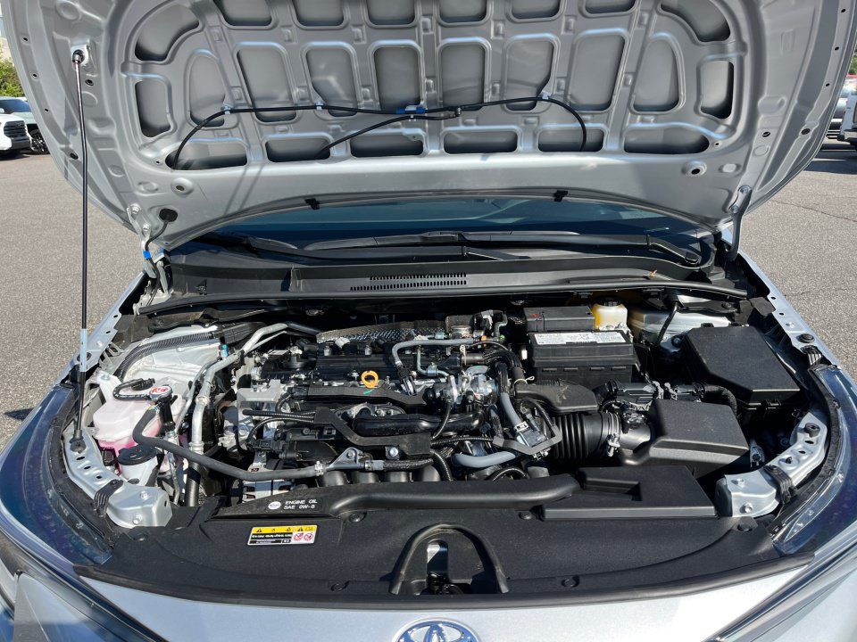 Used 2026 Toyota Corolla SE FWD image 15