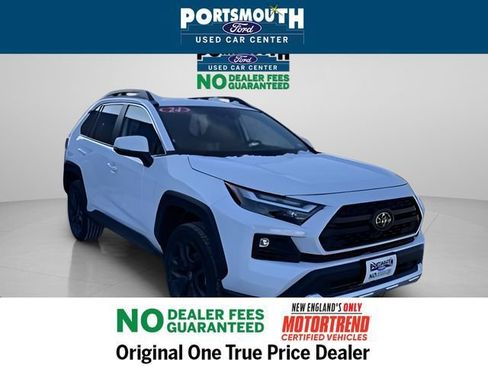 Used 2024 Toyota RAV4 Adventure image 25