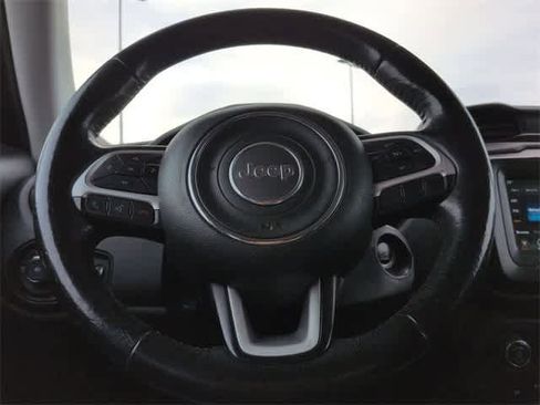 Used 2019 Jeep Renegade Trailhawk w/ LED Lighting Group image 23