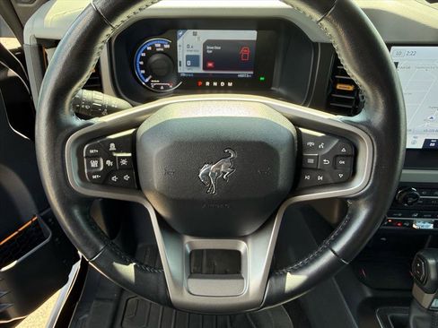 Used 2022 Ford Bronco Badlands AWD/4WD image 24