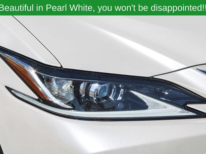 Used 2023 Lexus ES 350 w/ Premium Package