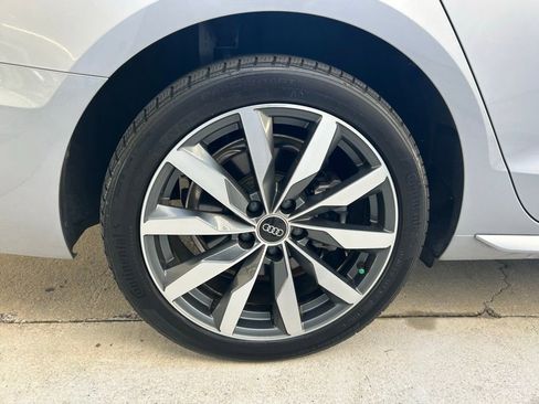 Used 2023 Audi A4 2.0T Premium w/ Convenience Package image 26