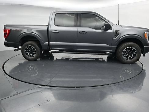 Used 2022 Ford F150 XLT w/ Equipment Group 302A High AWD/4WD image 9