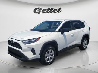 Used 2024 Toyota RAV4 LE FWD video 1