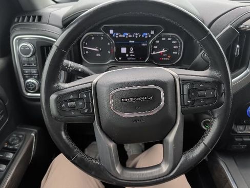 Used 2020 GMC Sierra 2500 Denali w/ Denali Ultimate Package AWD/4WD image 17